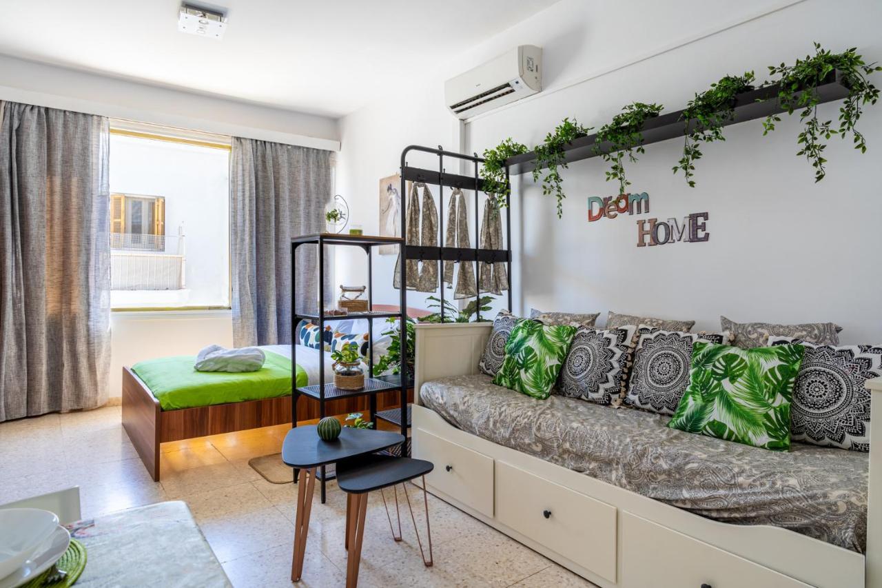 Oasis - Cozy Studio In Larnaca Eksteriør billede